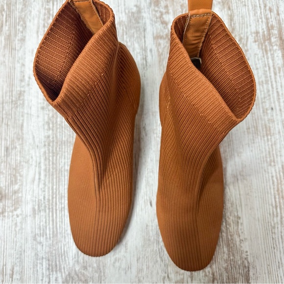Joie x REVOLVE Neely Knit Block Heel Bootie in Toffee | 8.5 - Picture 5 of 8